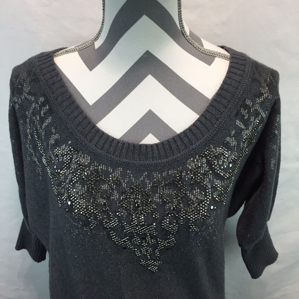 MISS ME Sweater Size Gray Pullover Embellished Front 3/4 Sleeve Small QQ9